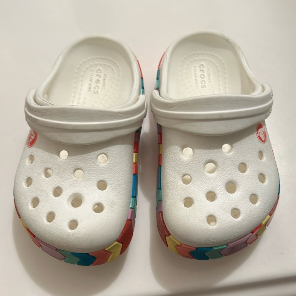 Toddler crocs